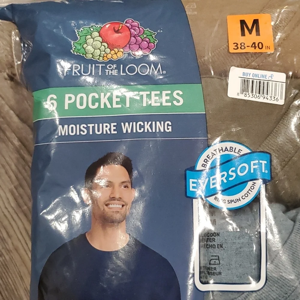 Fruit of the Loom 6 Pack Pockless Tees Size Medium